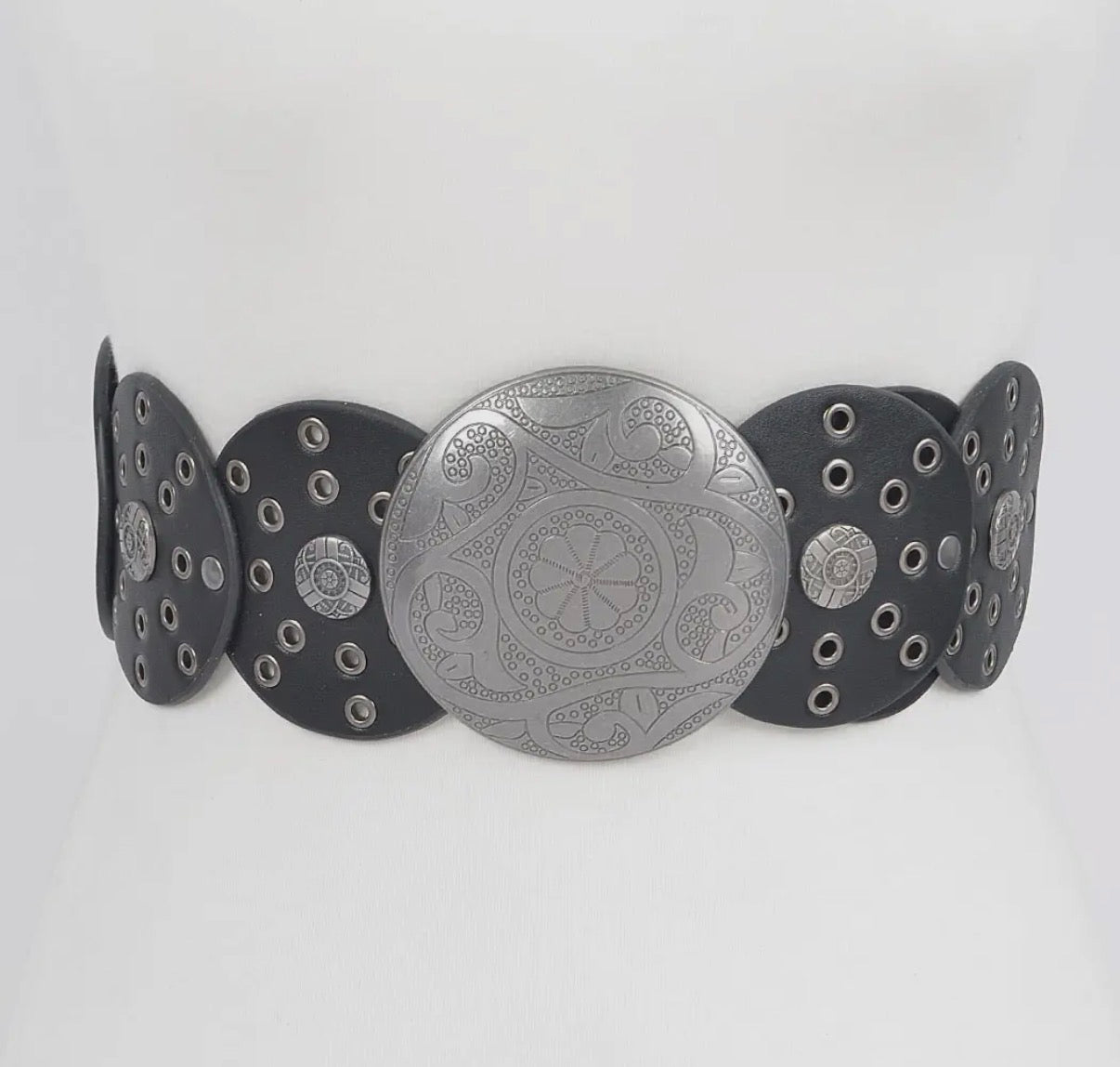 Faux Leather Round Disc Belt