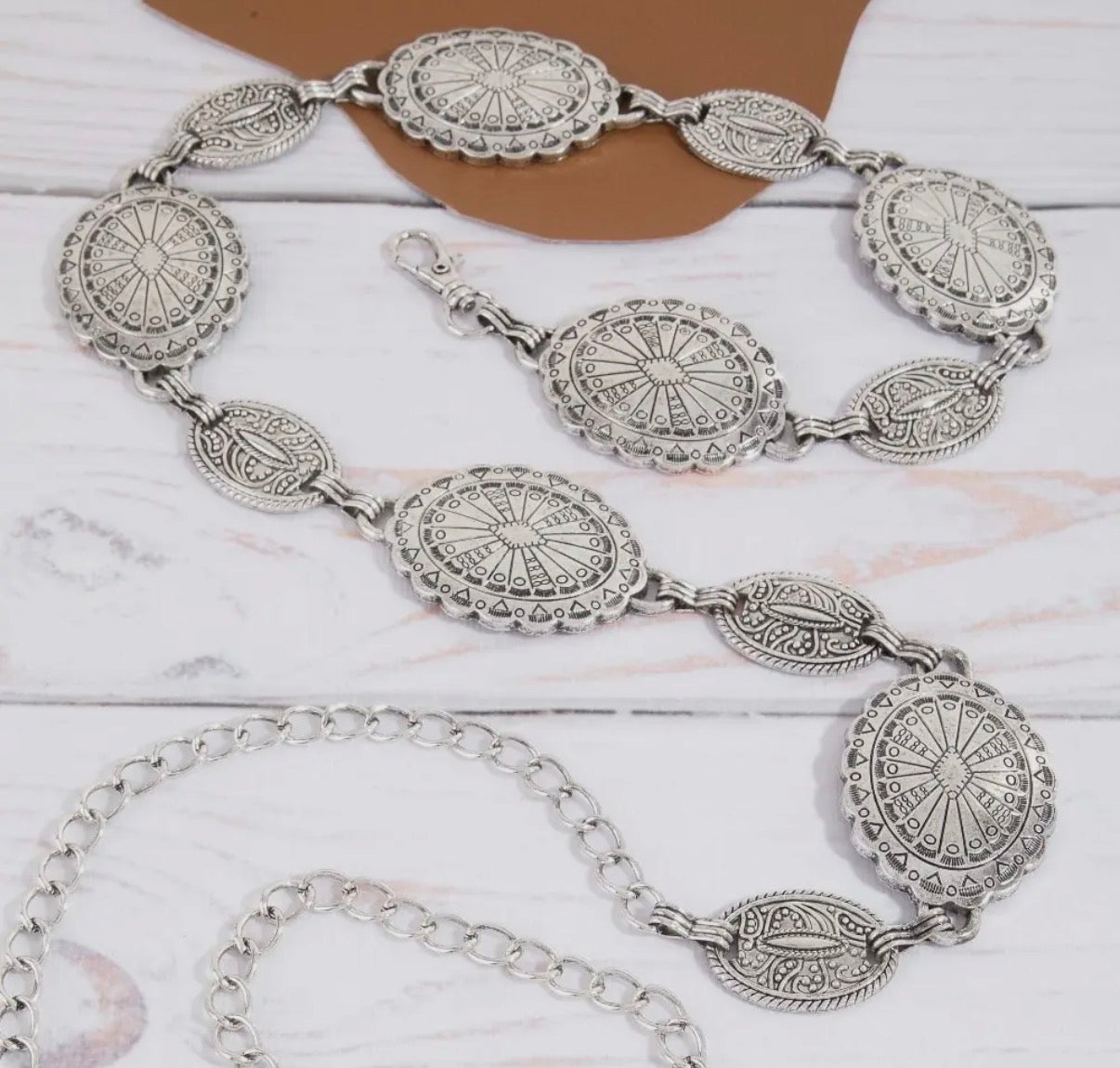 Oval Western Concho Disc Chain Belt