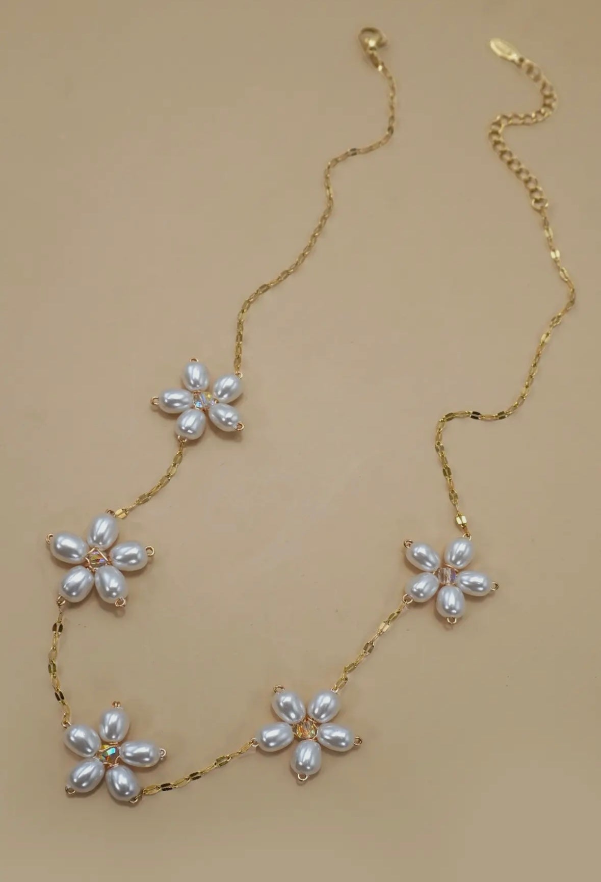 18K Pearl Flower Necklace