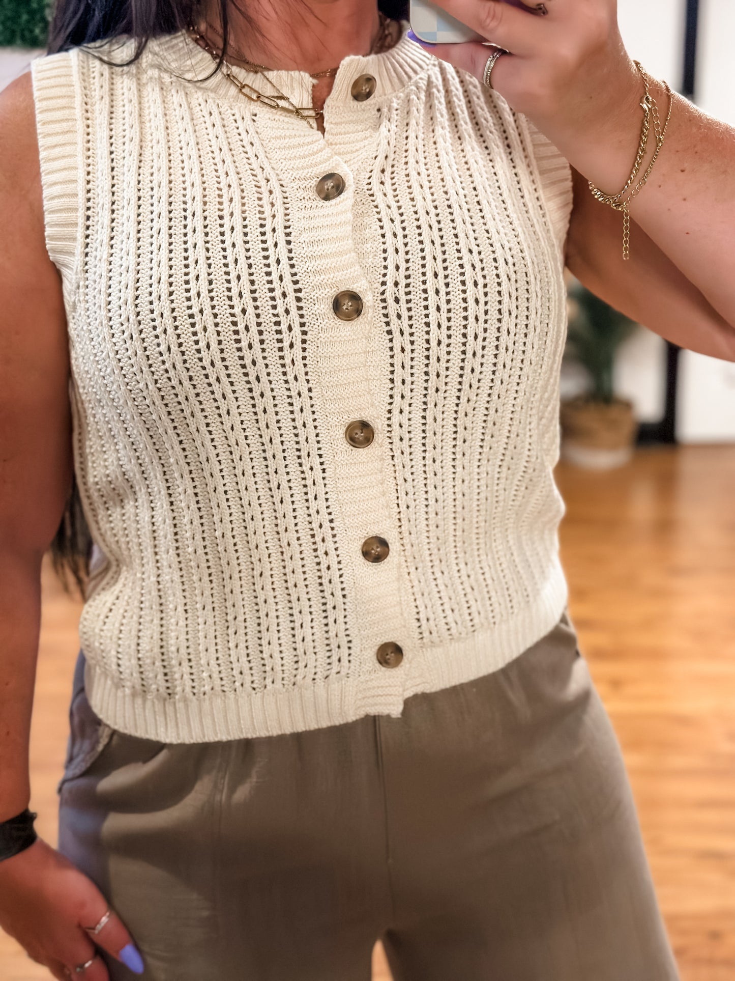 Sleeveless Knit Cardigan Vest