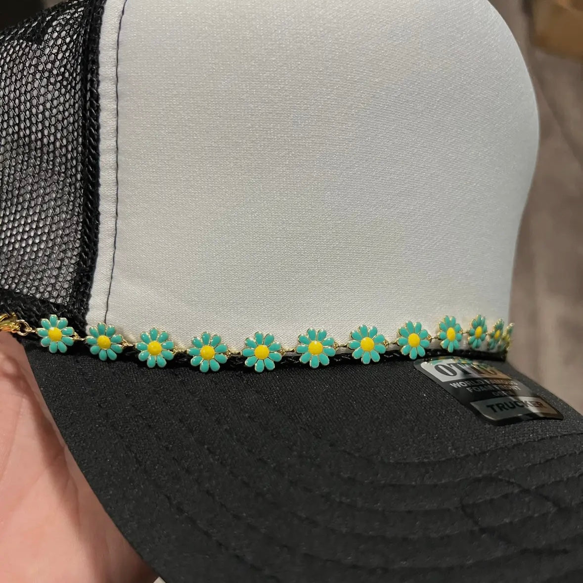 Trucker Hat Chains