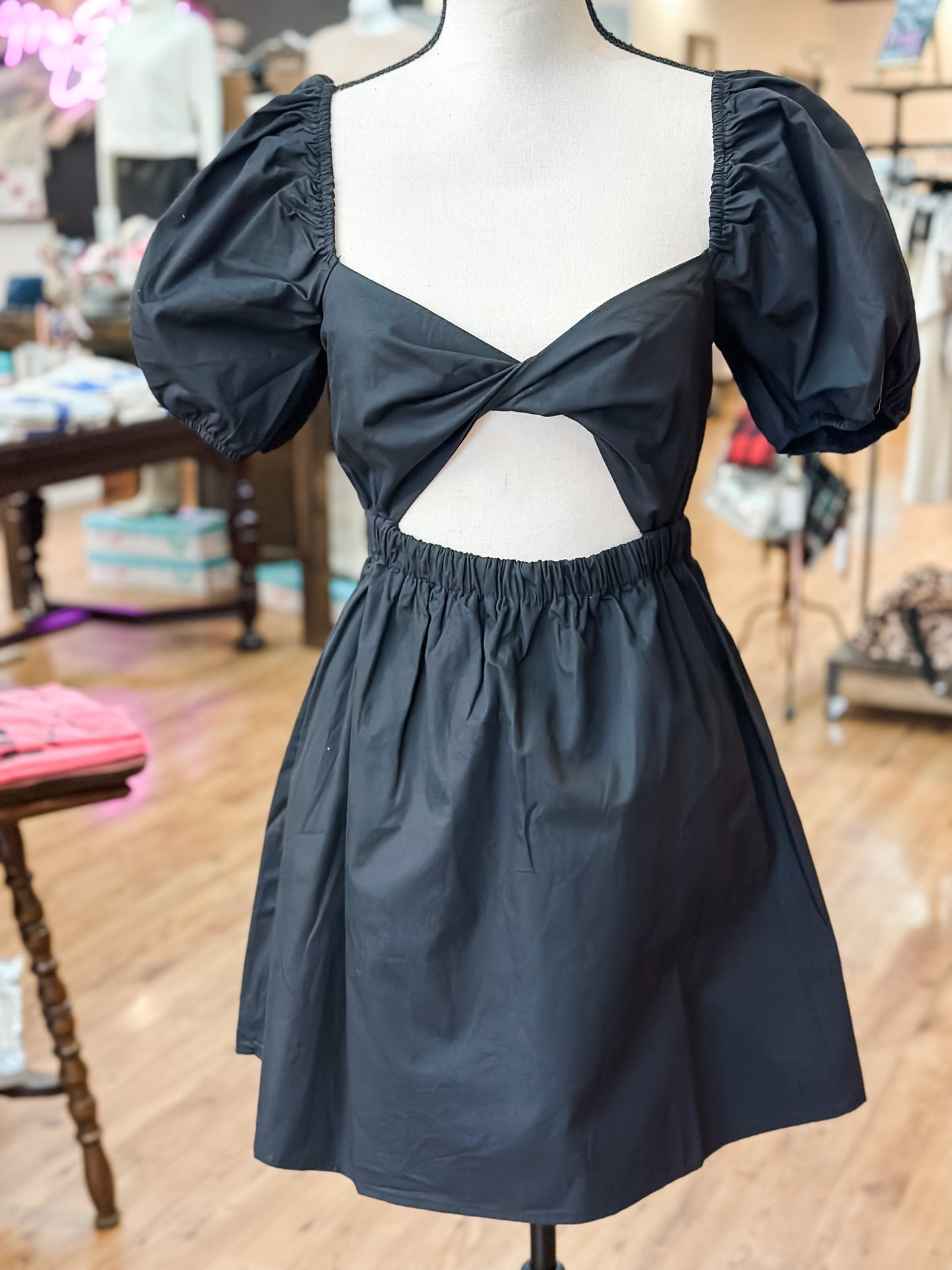 Sweetheart Mini Dress