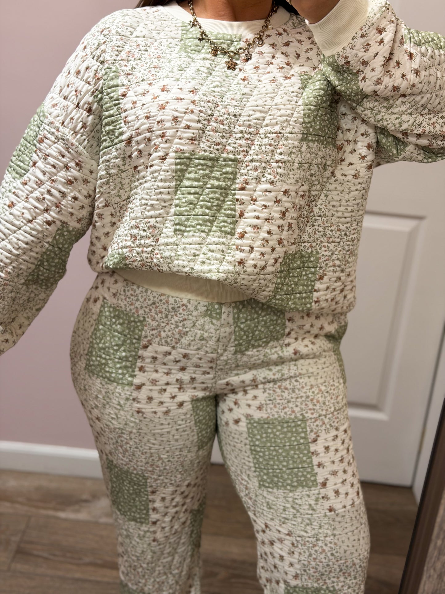 Floral Patchwork Quilted Set