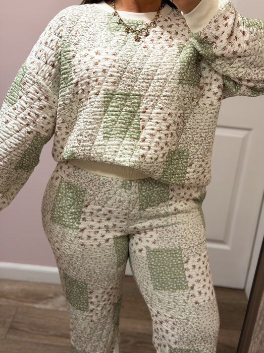 Floral Patchwork Quilted Set