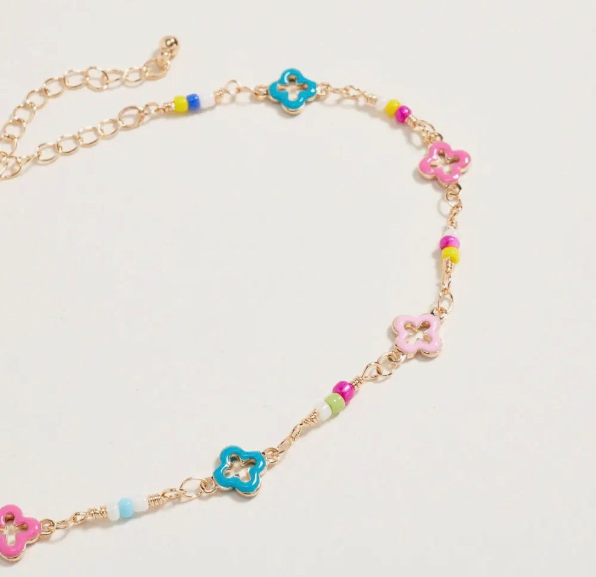 Clover Charm & Seed Bead Chain Anklet