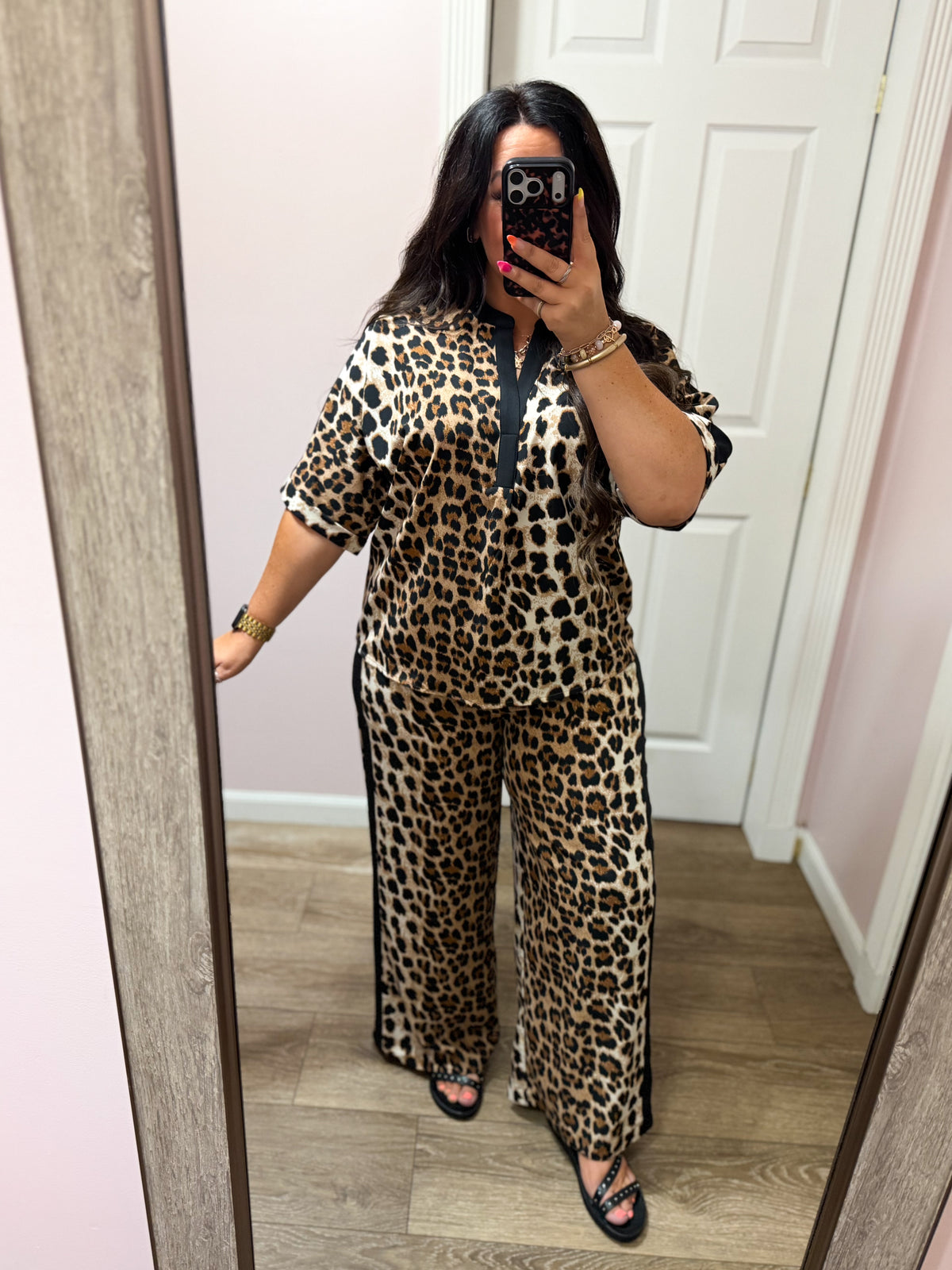 Side Stripe Leopard Set