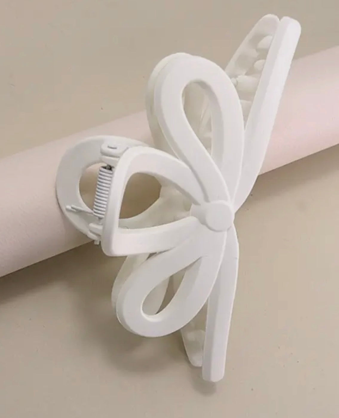 XL Bow Hair Claw Clip