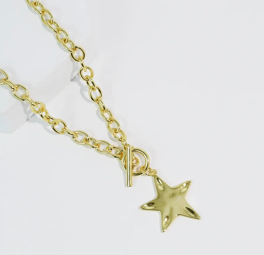 Bold Star Toggle Necklace