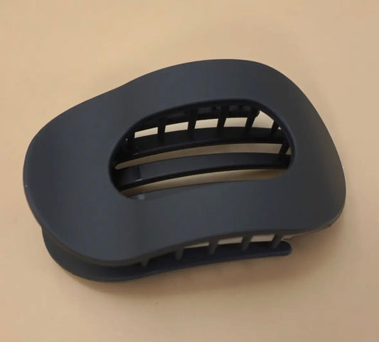 Lay Flat Oval Hair Clip