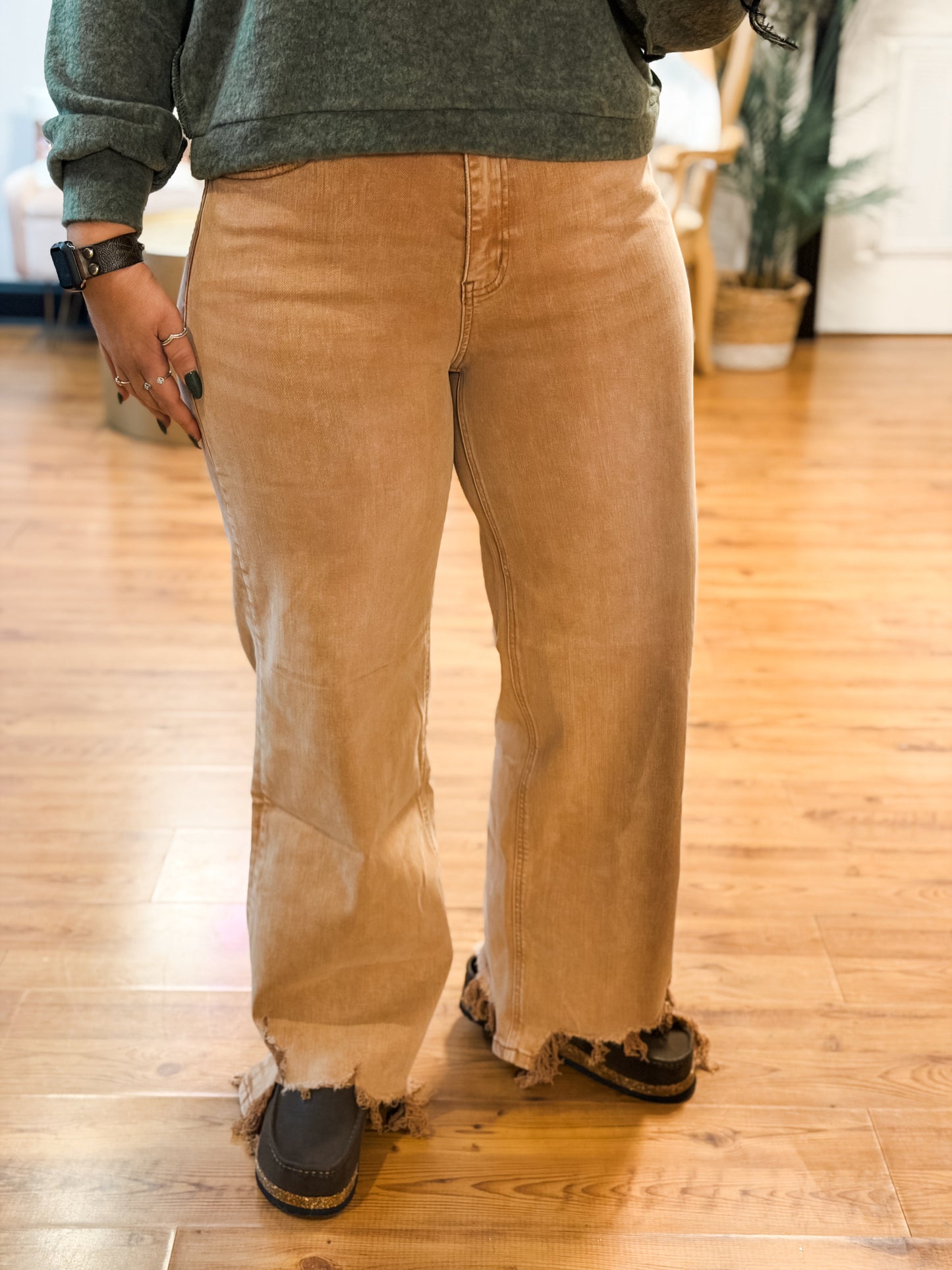 Vanna Distressed Hem Jeans