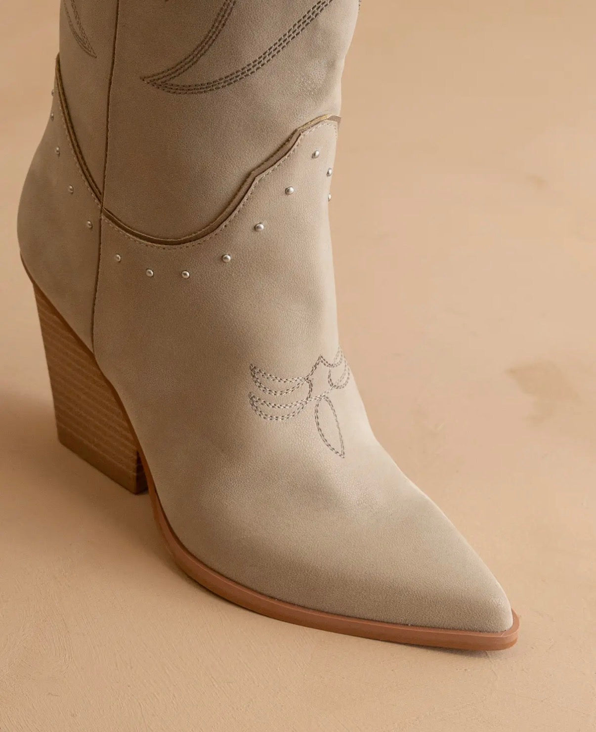 Ashton Cowboy Boot