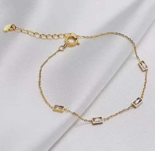 18k Rhinestone Detail Bracelet