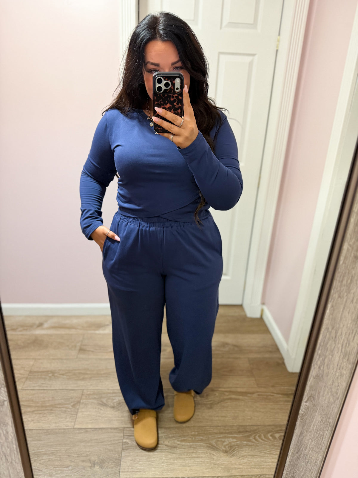 Sweet Spot Twist Lounge Set, Navy