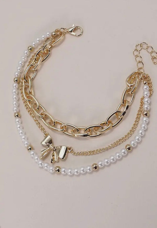 Linked Bow/Pearl Trio Bracelet