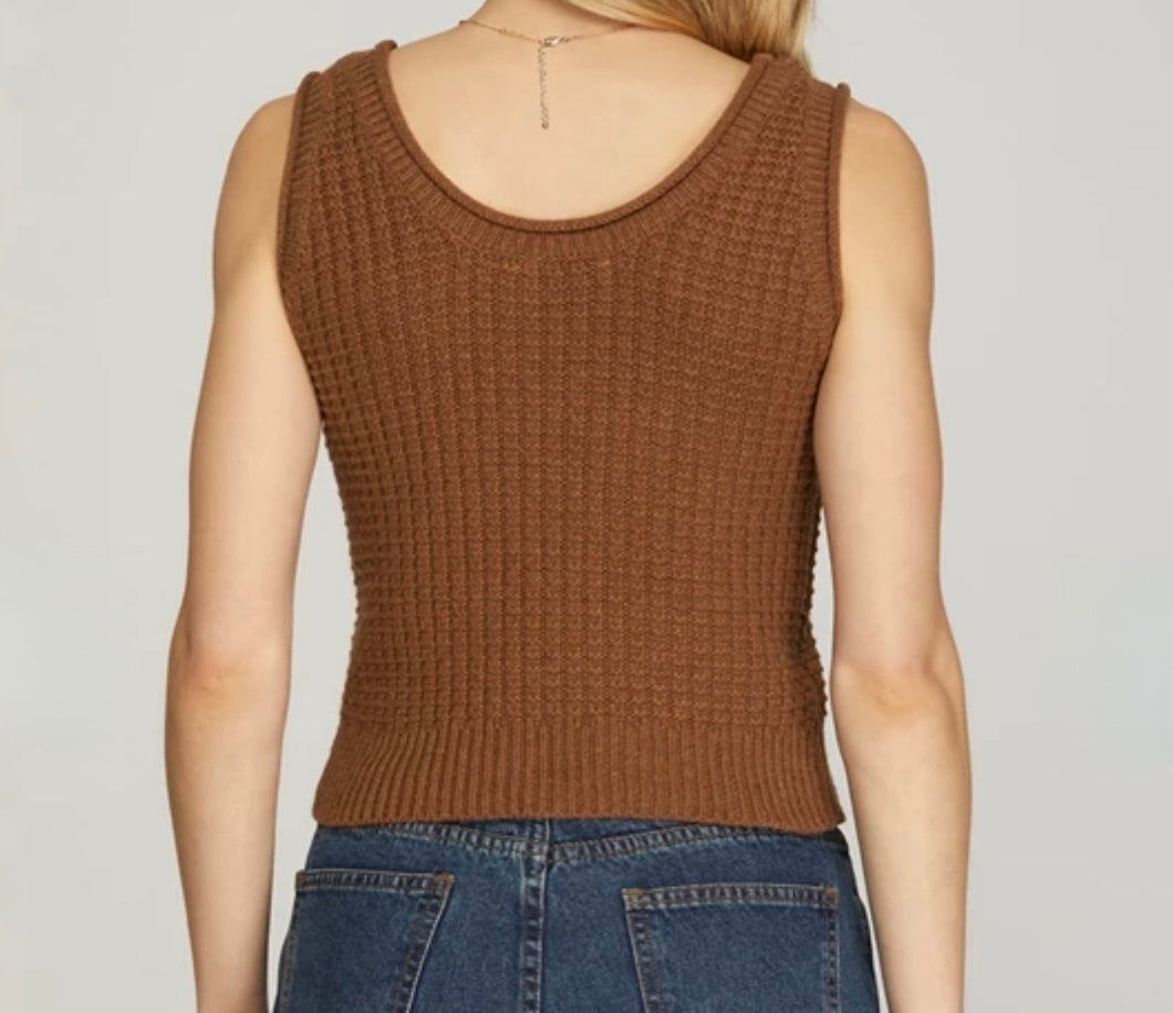 Textured Sleeveless Sweater Top