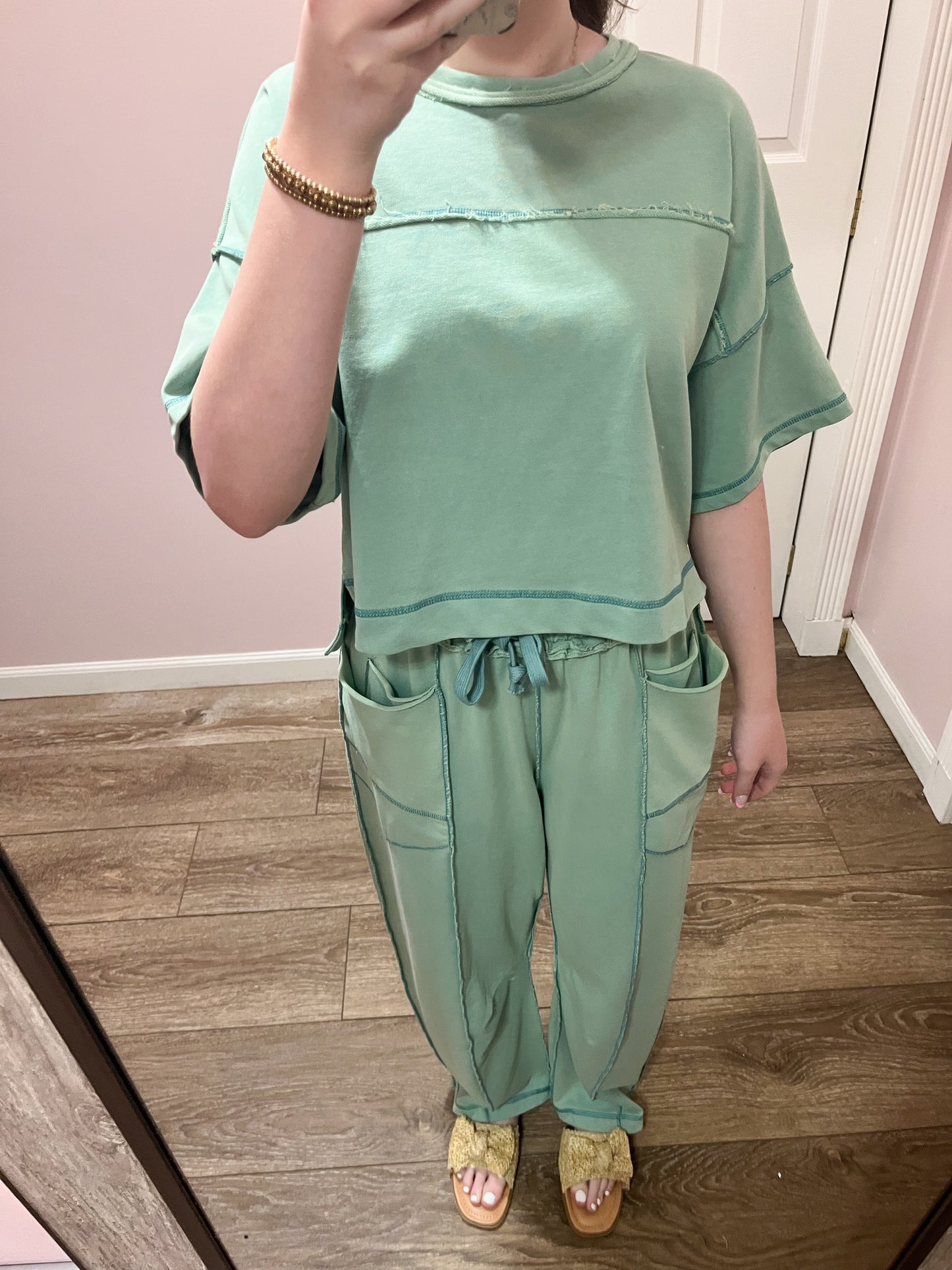 No Hard Days Two Piece Set