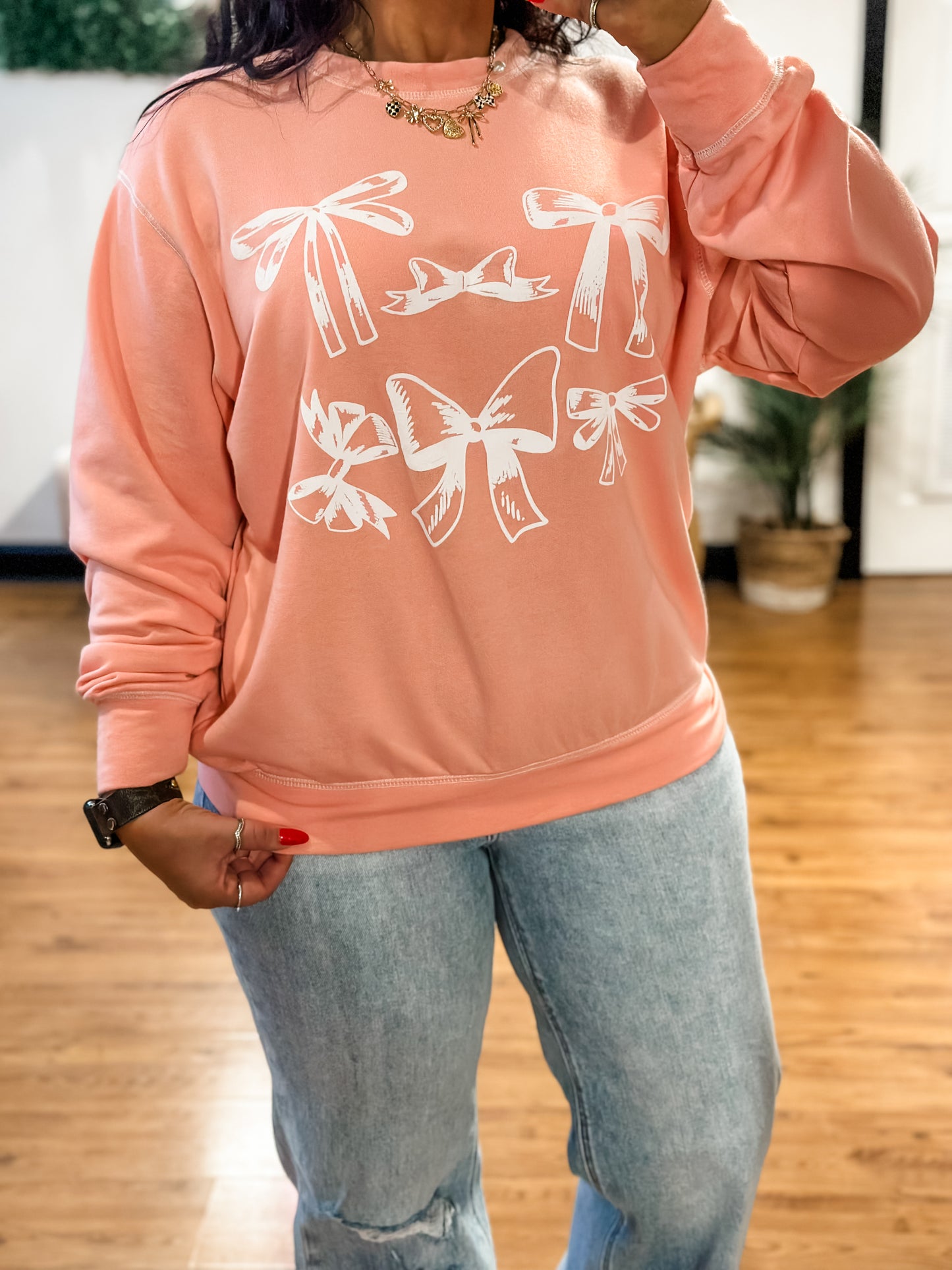 Ribbon Graphic Pullover