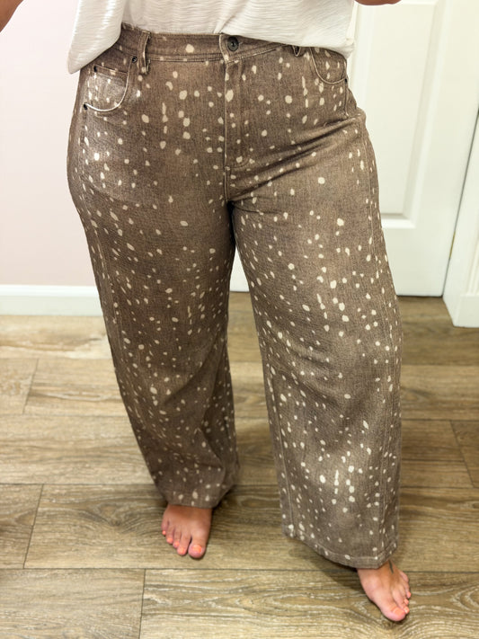 Deer Spotted Barrel Pants