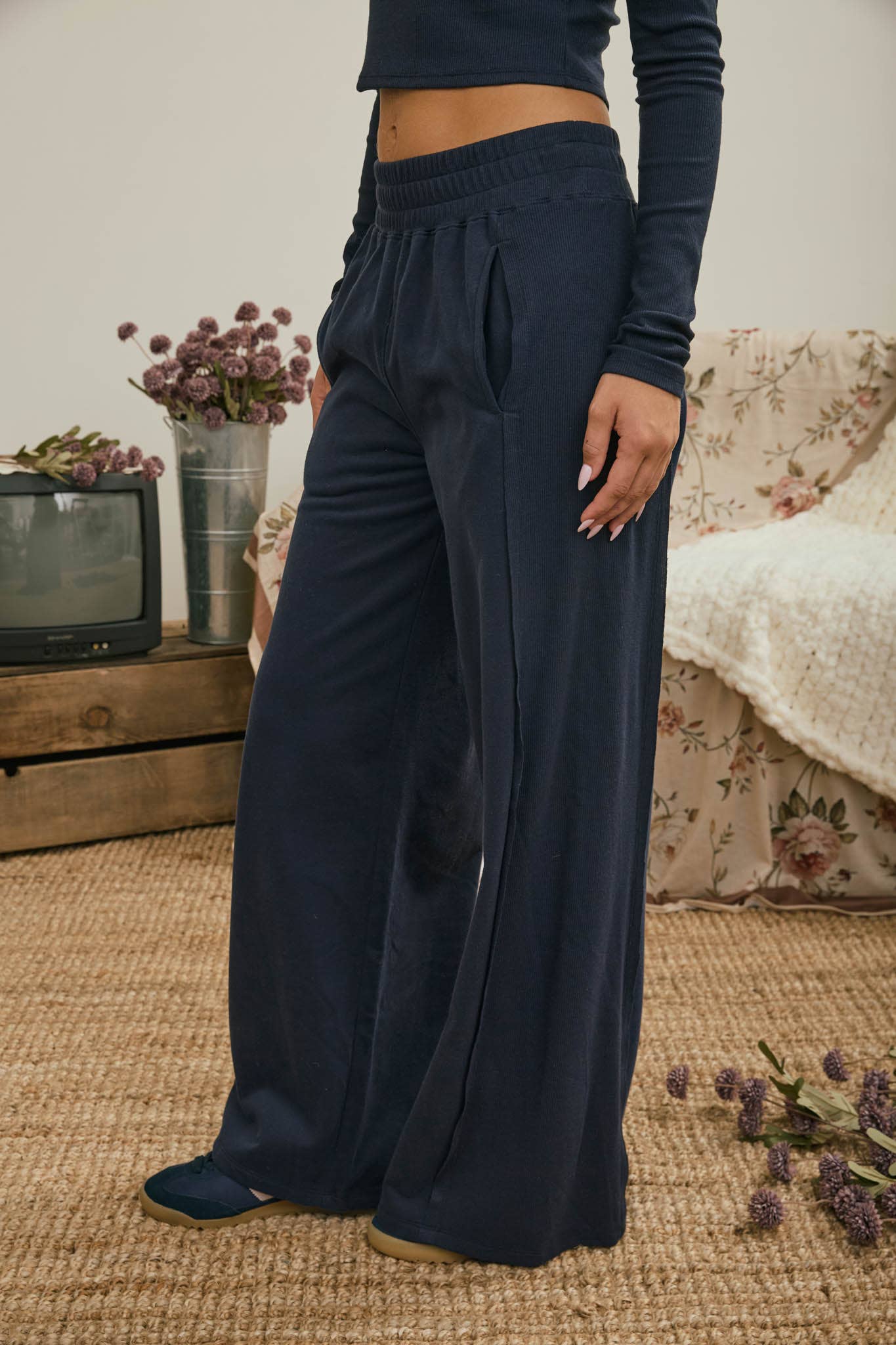 Soft Landing Side Panel Lounge Pants
